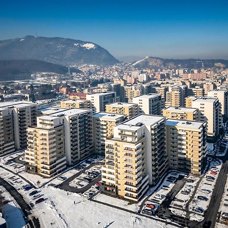 Carpatilor Apart Hotel Брашов Экстерьер фото