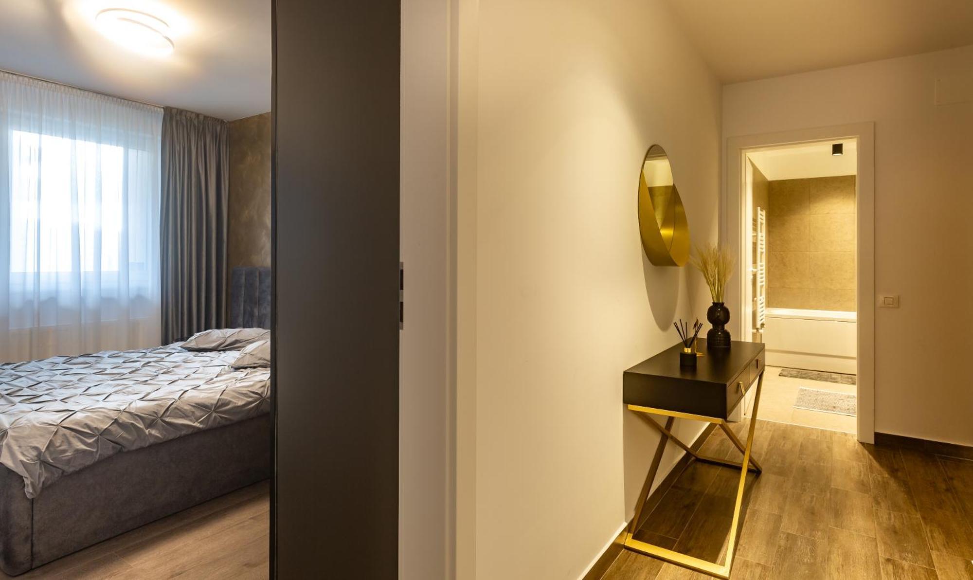 Carpatilor Apart Hotel Брашов Экстерьер фото