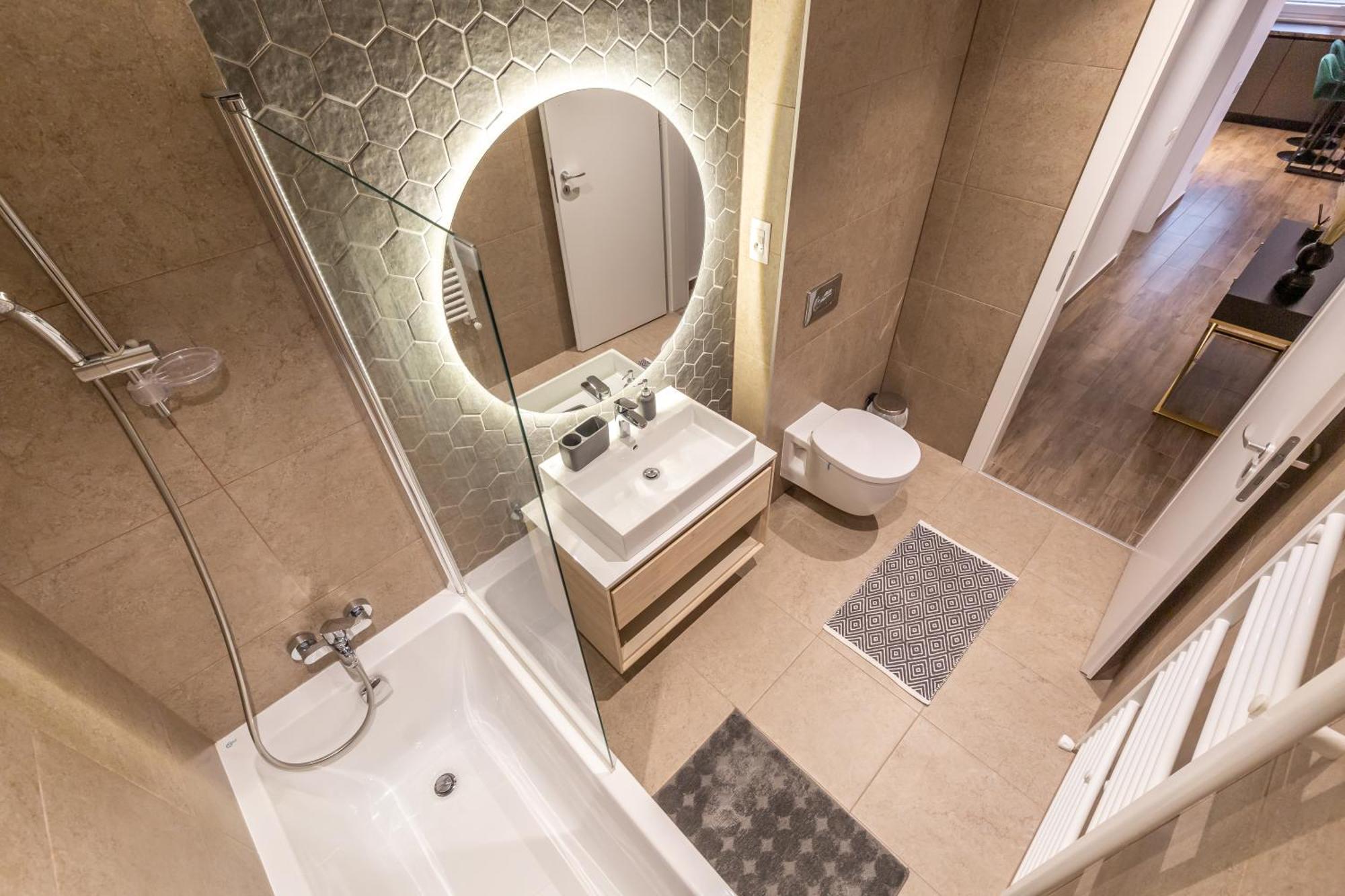 Carpatilor Apart Hotel Брашов Экстерьер фото