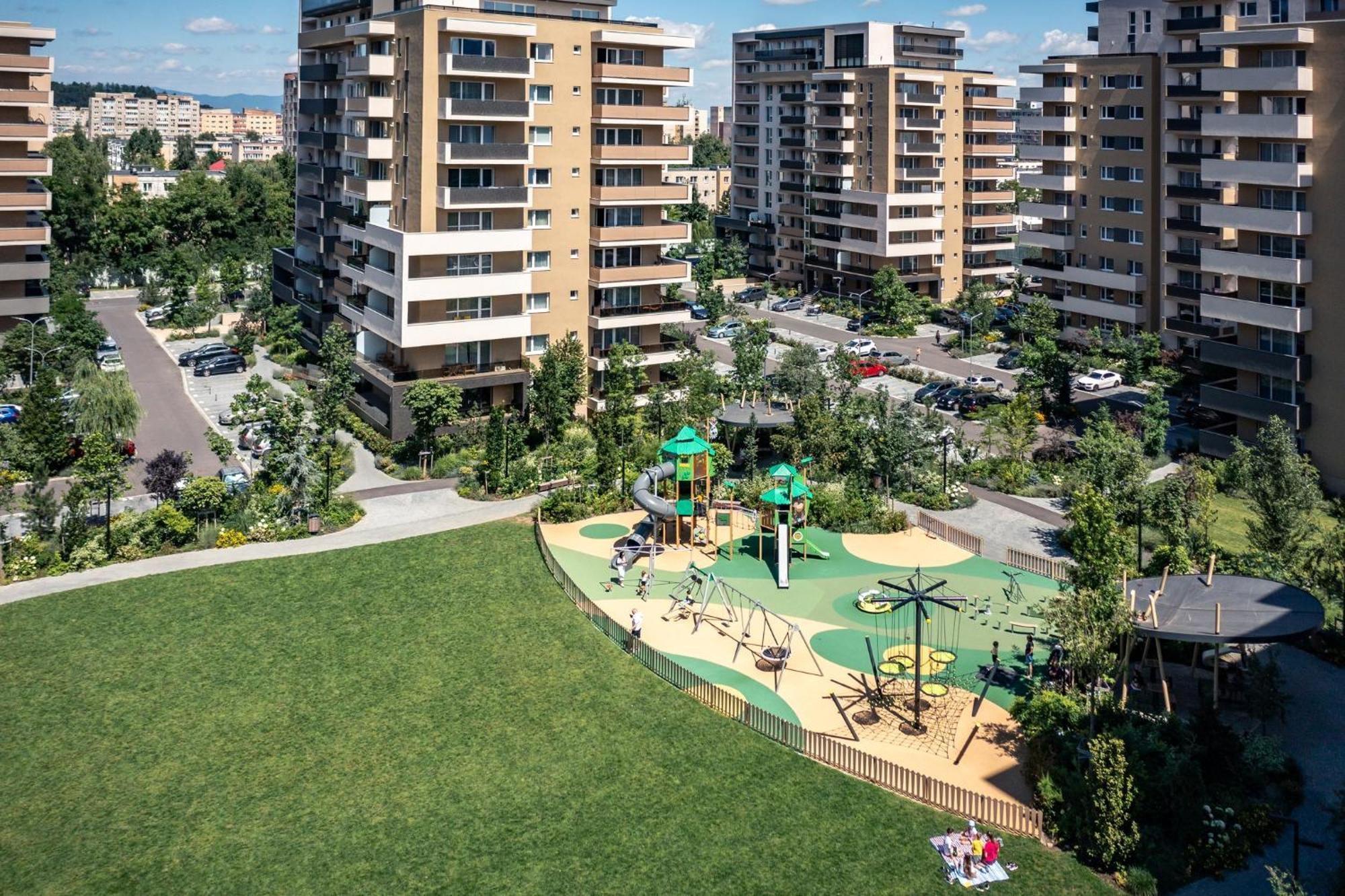 Carpatilor Apart Hotel Брашов Экстерьер фото